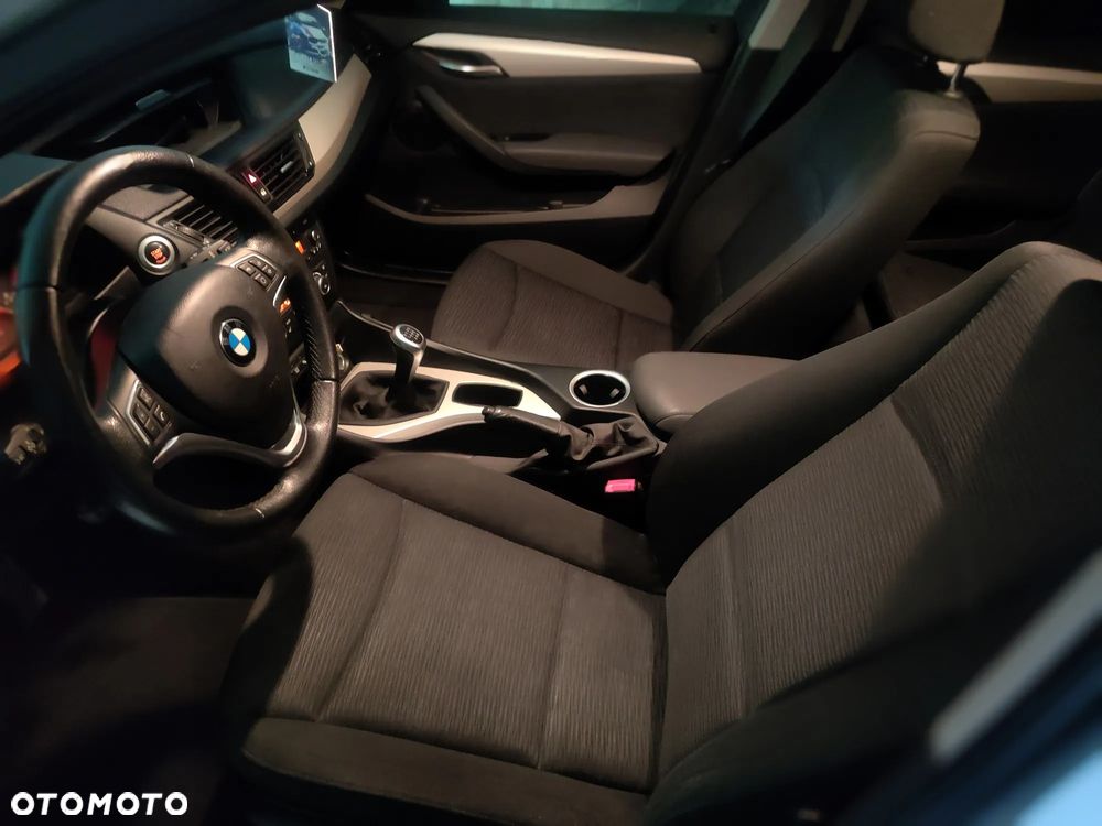 BMW X1 - 10