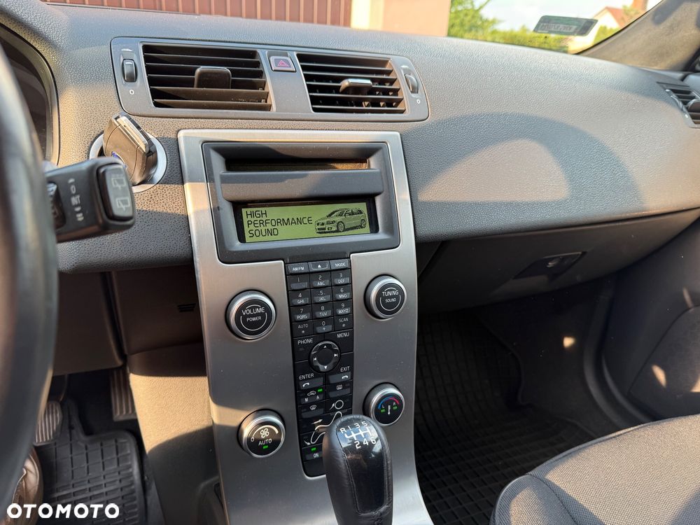 Volvo V50 2.0D - 17
