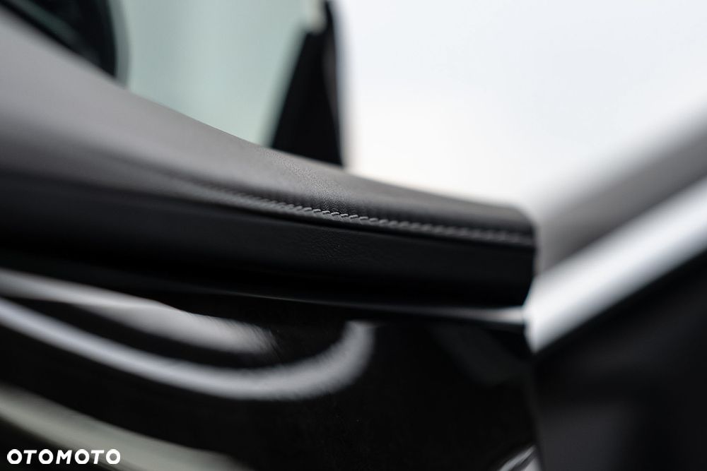 Mercedes-Benz Klasa S 500 4Matic 7G-TRONIC - 22