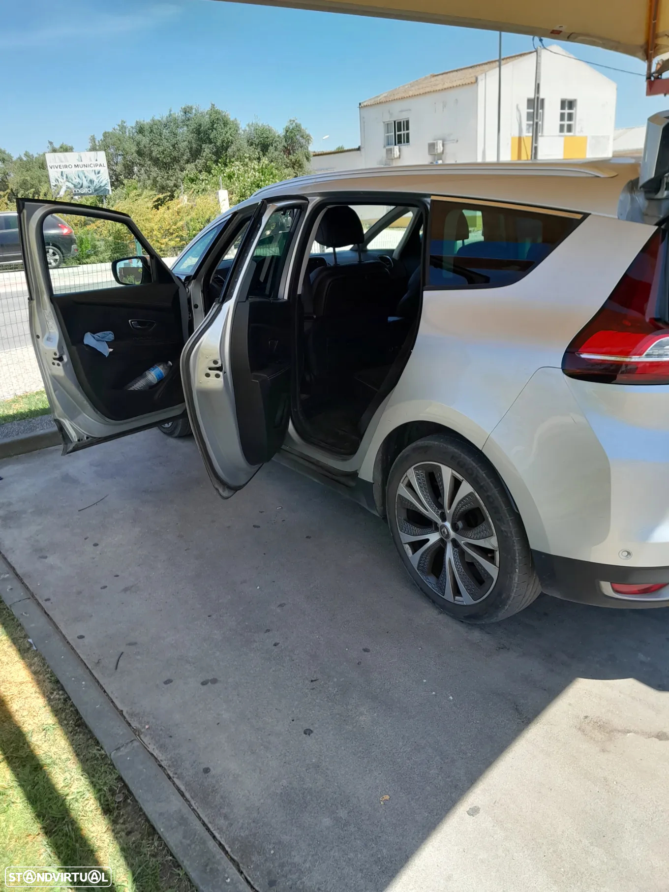Renault Grand Scénic 1.5 dCi Intens EDC SS - 9