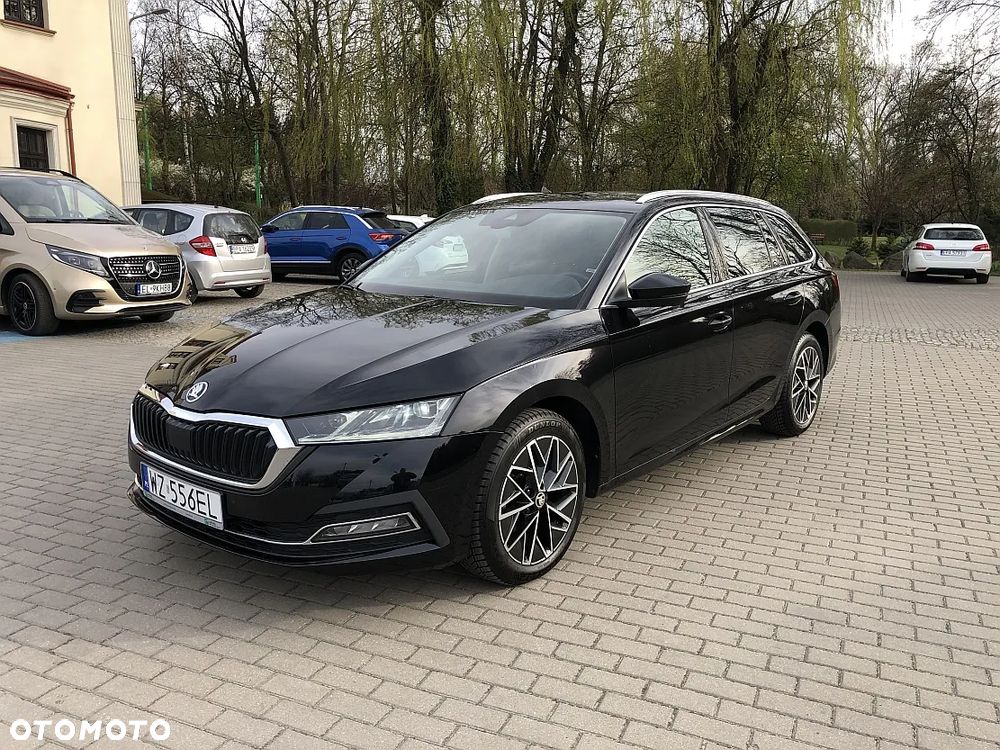 Skoda Octavia 2.0 TDI SCR Style DSG - 1