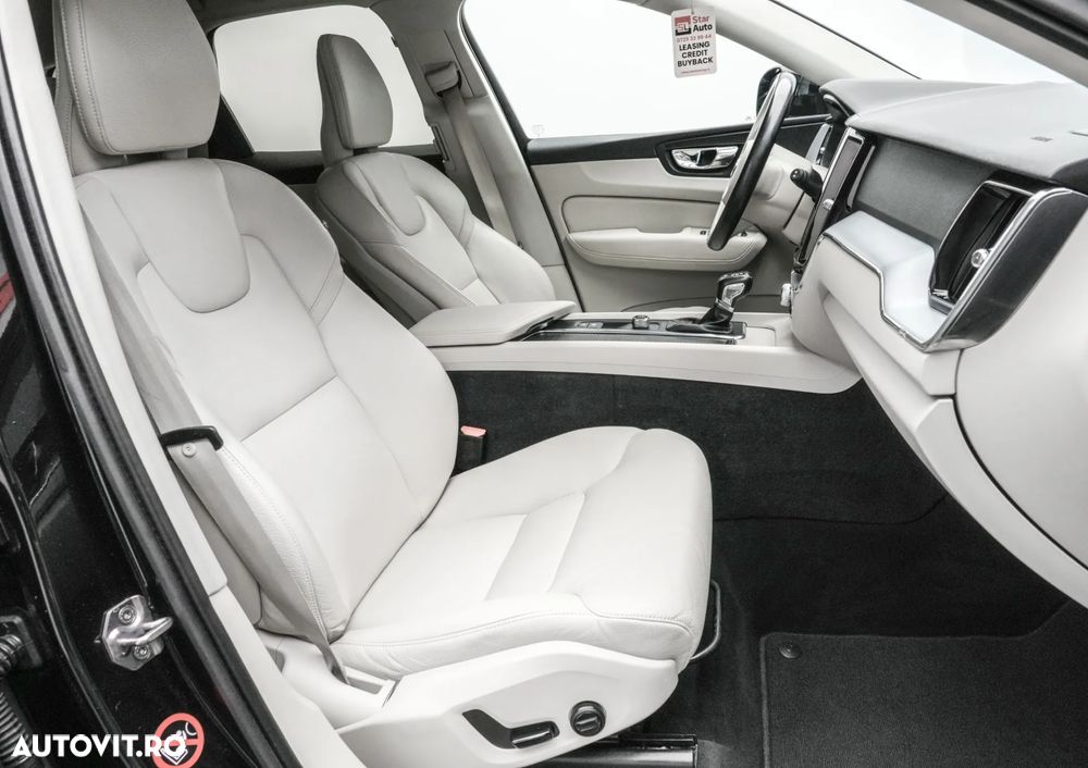 Volvo XC 60 D4 AWD Geartronic Momentum - 15