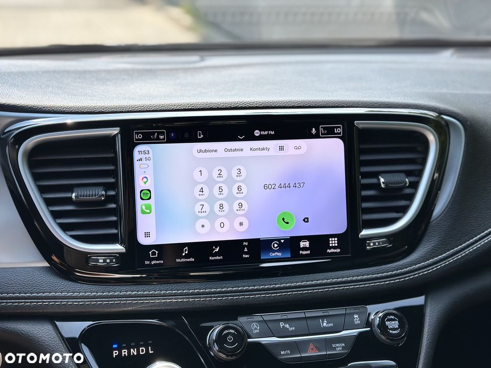 Chrysler Pacifica - 15