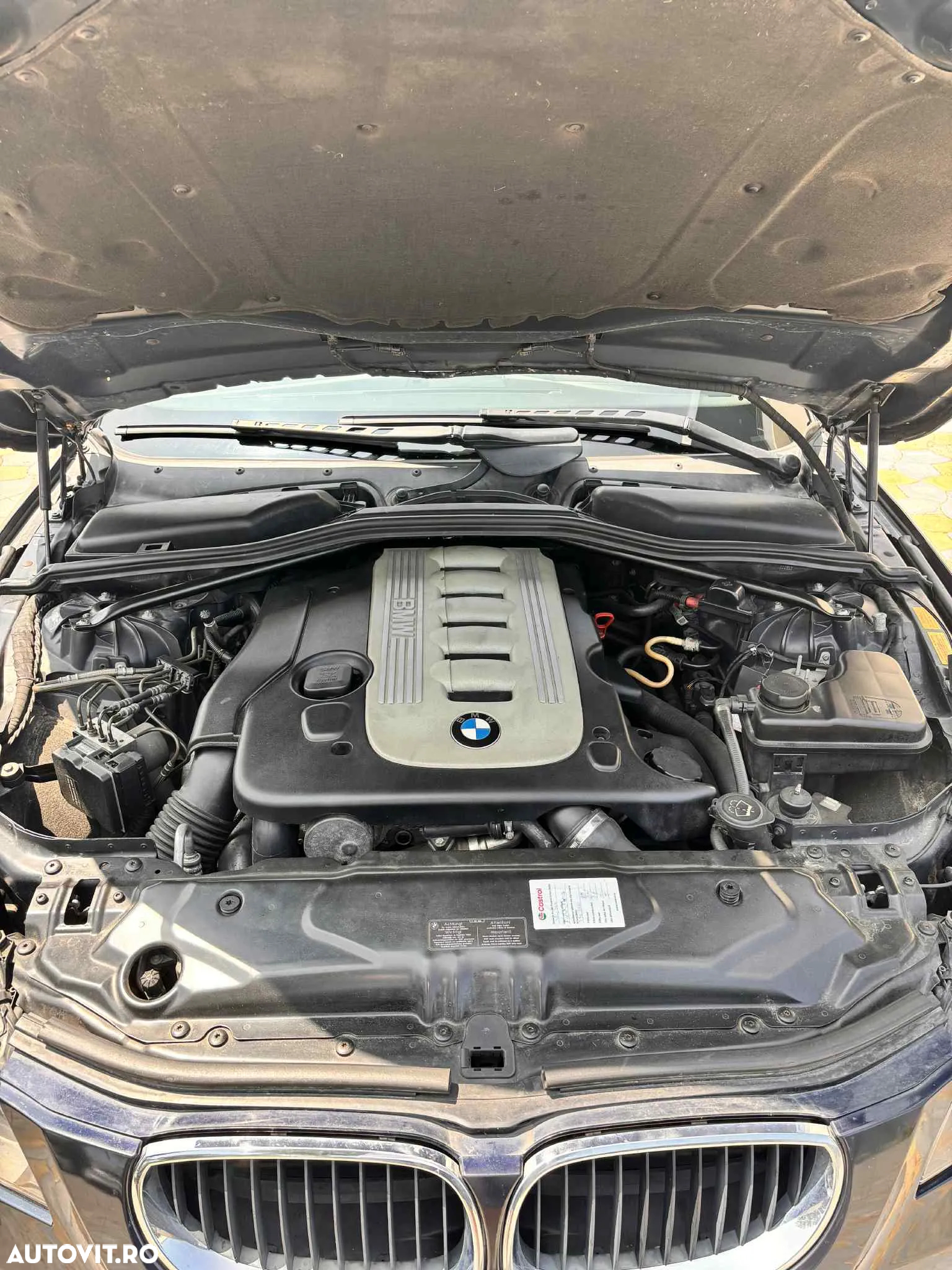 BMW Seria 5 525d Aut. - 10