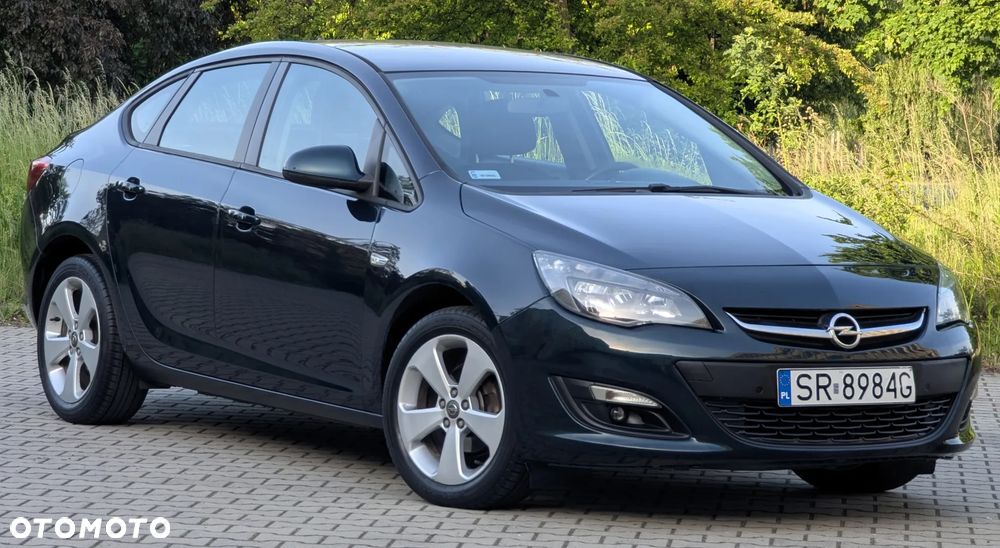 Opel Astra 1.6 Enjoy - 1