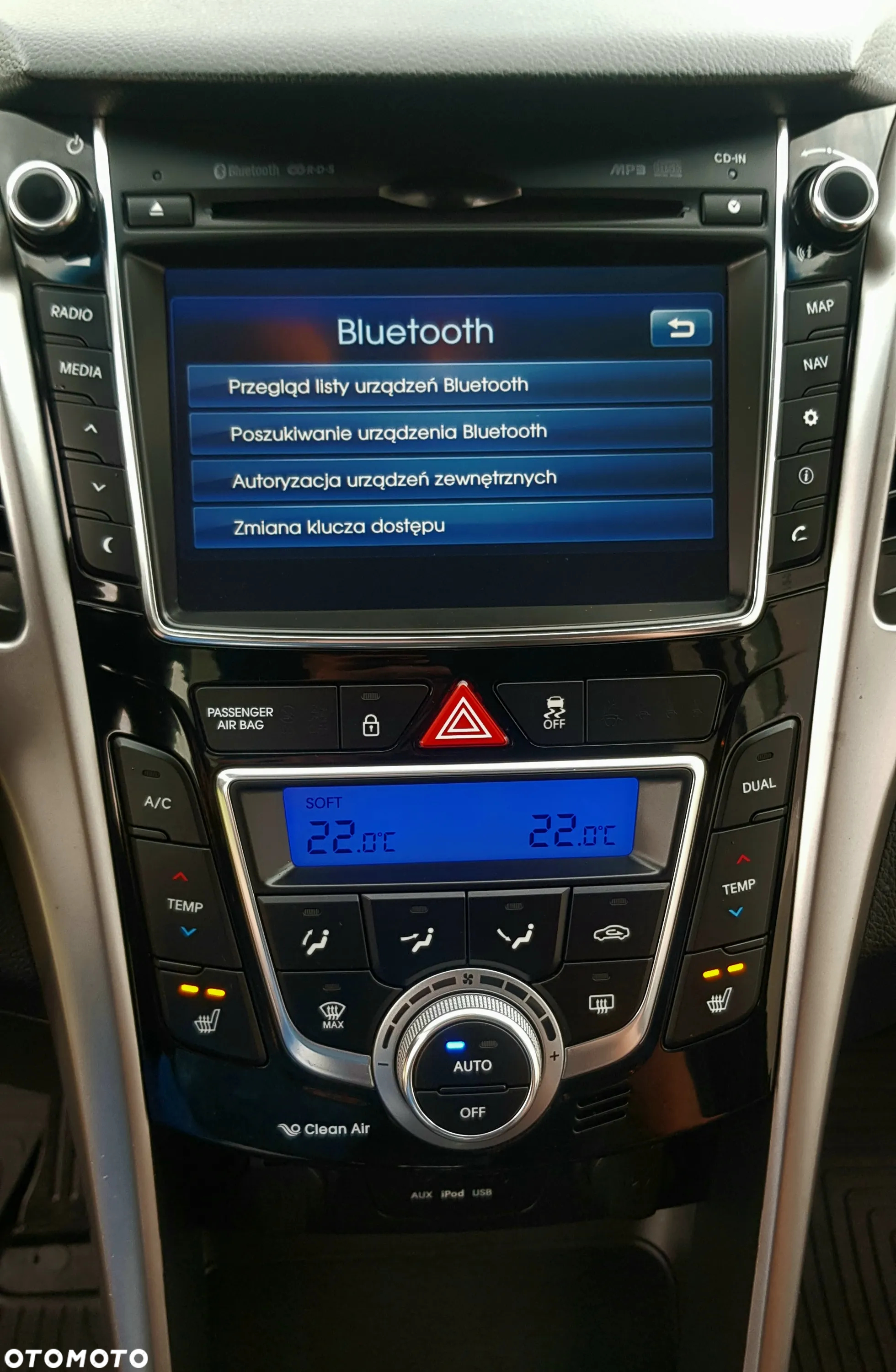 Hyundai i30 1.6 CRDI Fifa World Cup Edition - 34