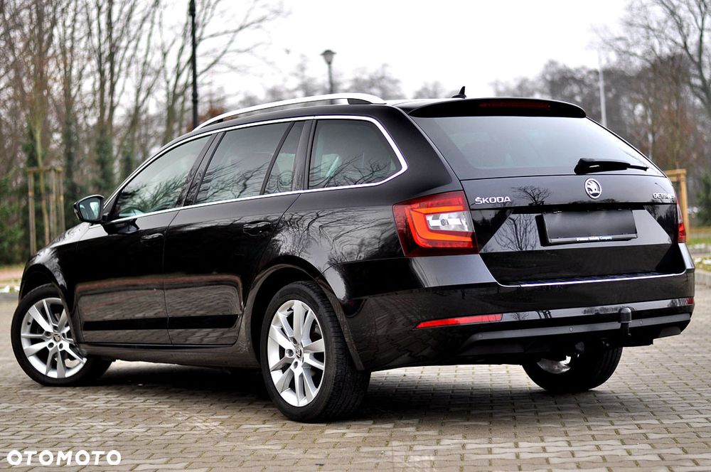 Skoda Octavia 1.6 TDI Premium Edition - 16