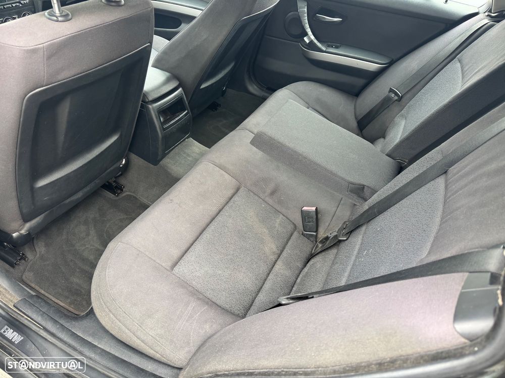 BMW 318 d DPF Edition Exclusive - 9