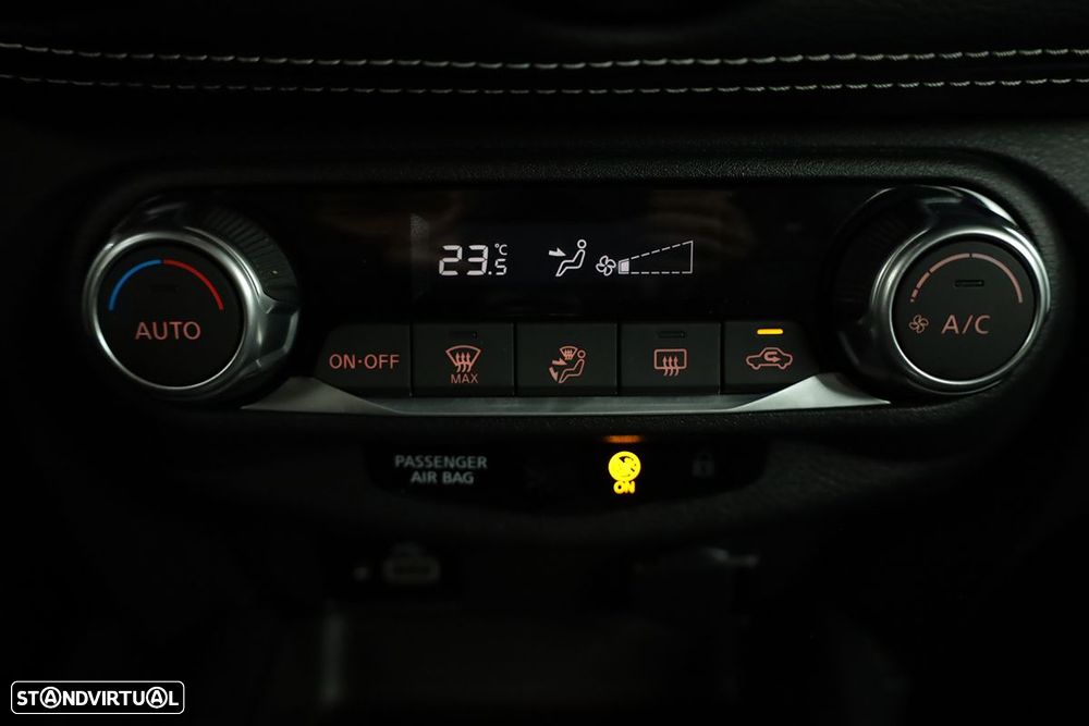 Nissan Juke 1.0 DIG-T Tekna - 12