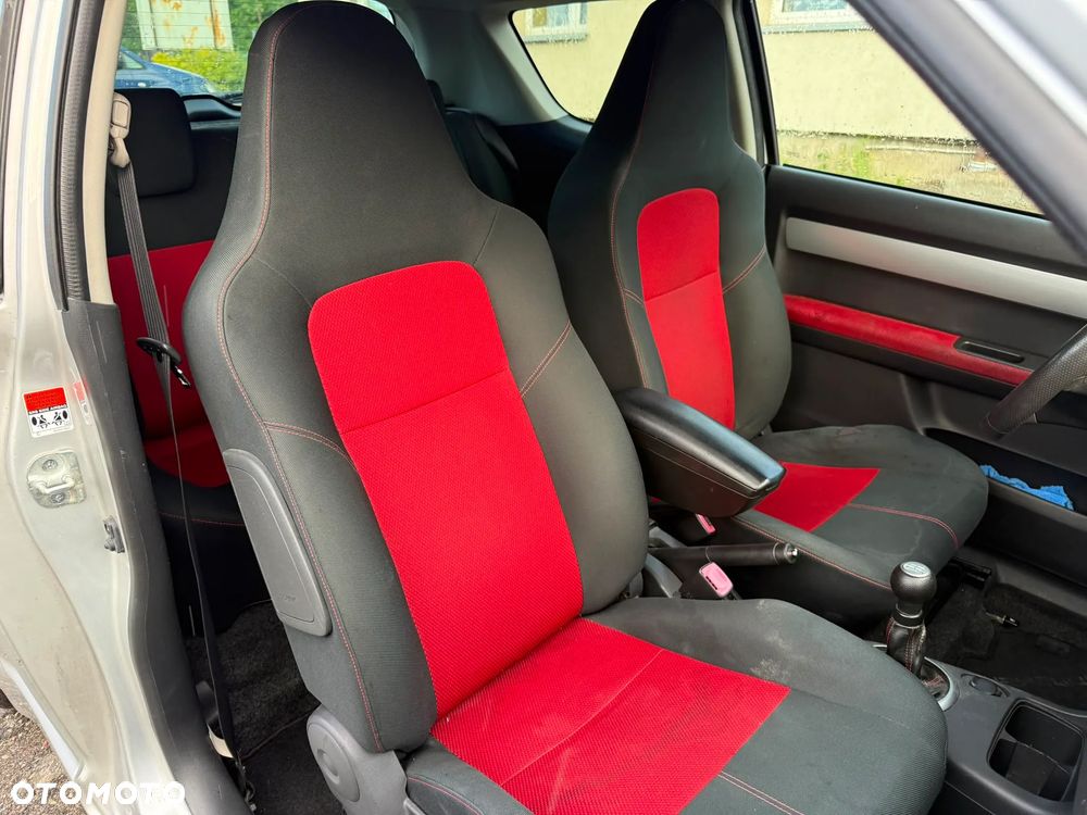 Suzuki Swift 1.6 Sport Rallye N' Style - 13