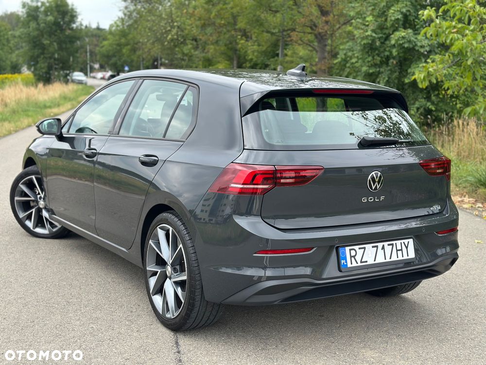Volkswagen Golf 1.5 eTSI mHEV Special Edition DSG - 5