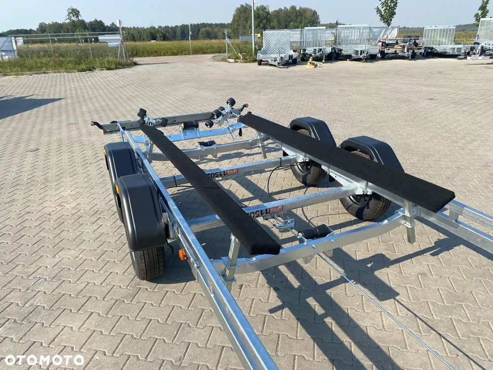 Brenderup Przyczepa pod łódź 7 m DMC2500kg łożyska wodoodporne MOCNA I SOLIDNA PRZYCZEPA PODŁODZIOWA Z PŁOZAMI 2,7M - 3