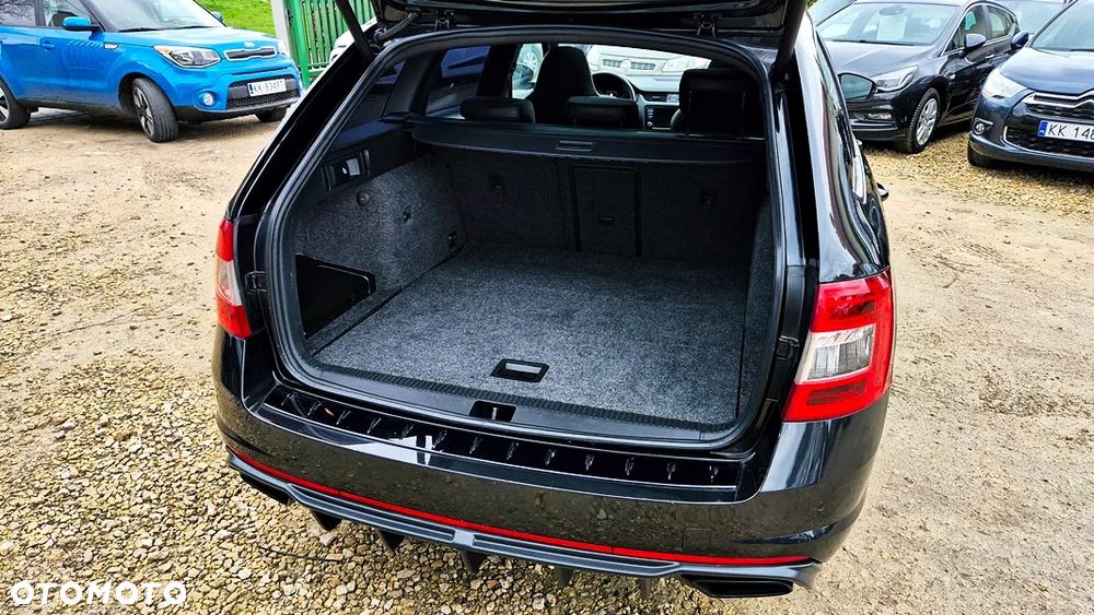 Skoda Octavia 2.0 TSI RS DSG - 35