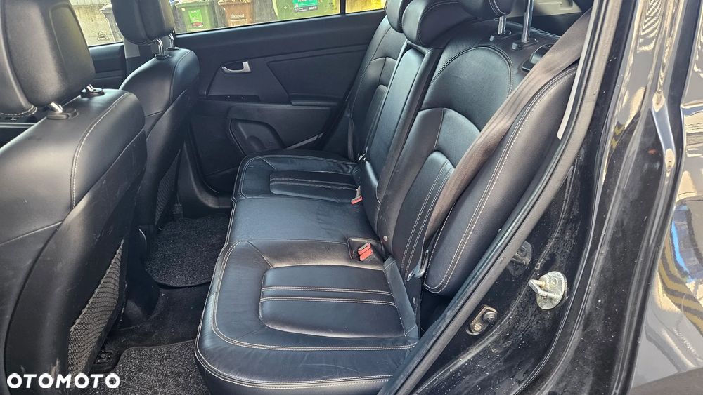 Kia Sportage 2.0 CVVT 2WD Automatik Spirit - 23