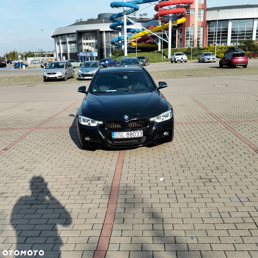 BMW 318I 2019 photo 3