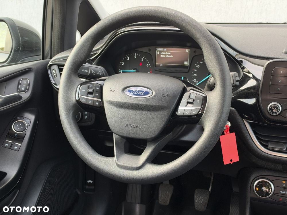 Ford Fiesta - 18