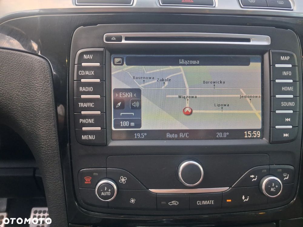 Ford S-Max - 33
