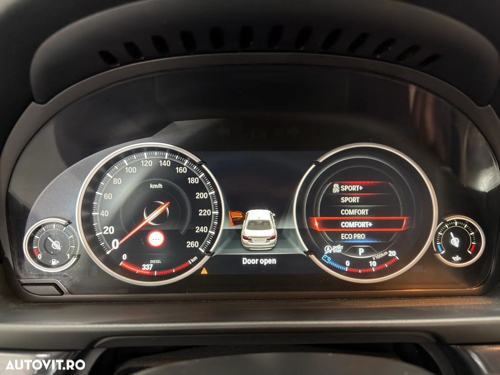 BMW Seria 5 520d Aut. - 36