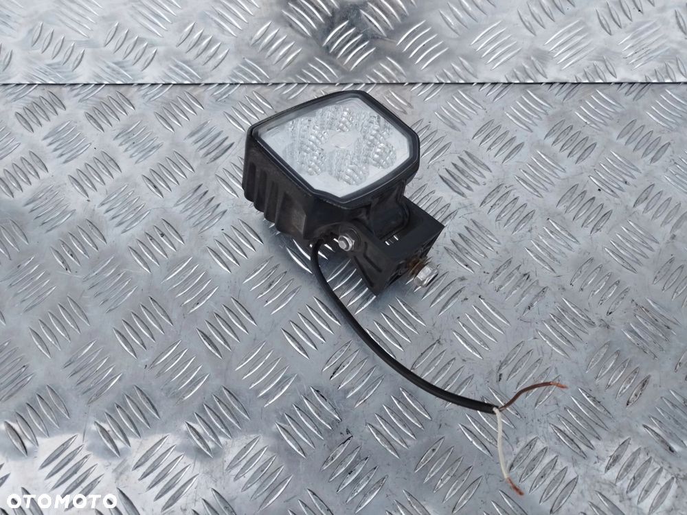 HALOGEN ROBOCZY HELLA DAF - 2
