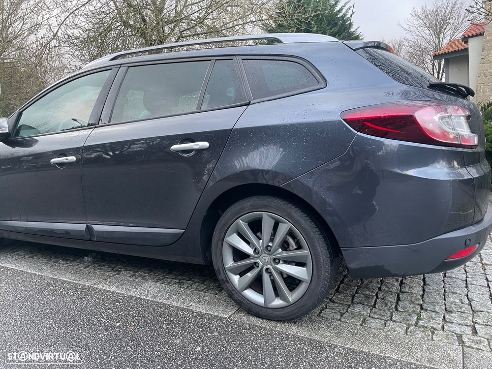 Renault Mégane Sport Tourer - 10