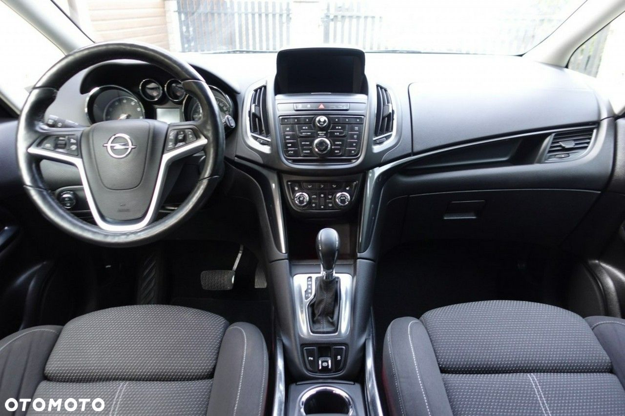 Opel Zafira - 14