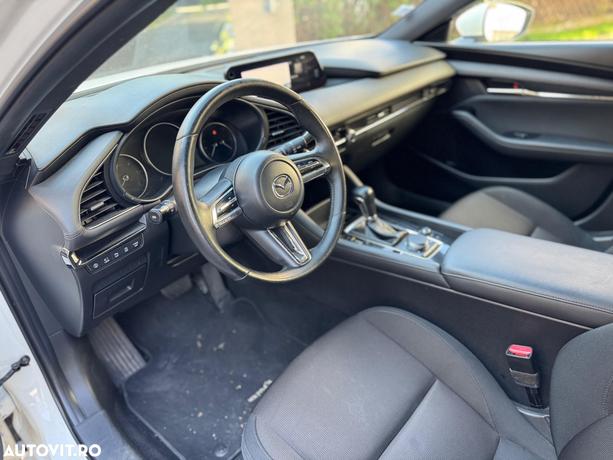 Mazda 3 SKYACTIV-D 1.8 DRIVE - 10