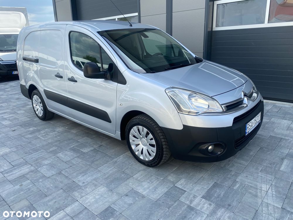 Citroën BERLINGO 1.6 HDI, MAX długi, 3-osobowy, klimatyzacja, zakupiony w salonie w Rzeszowie - 8