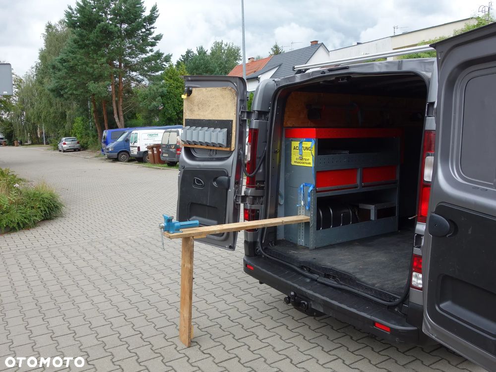 Renault TRAFIC - 9