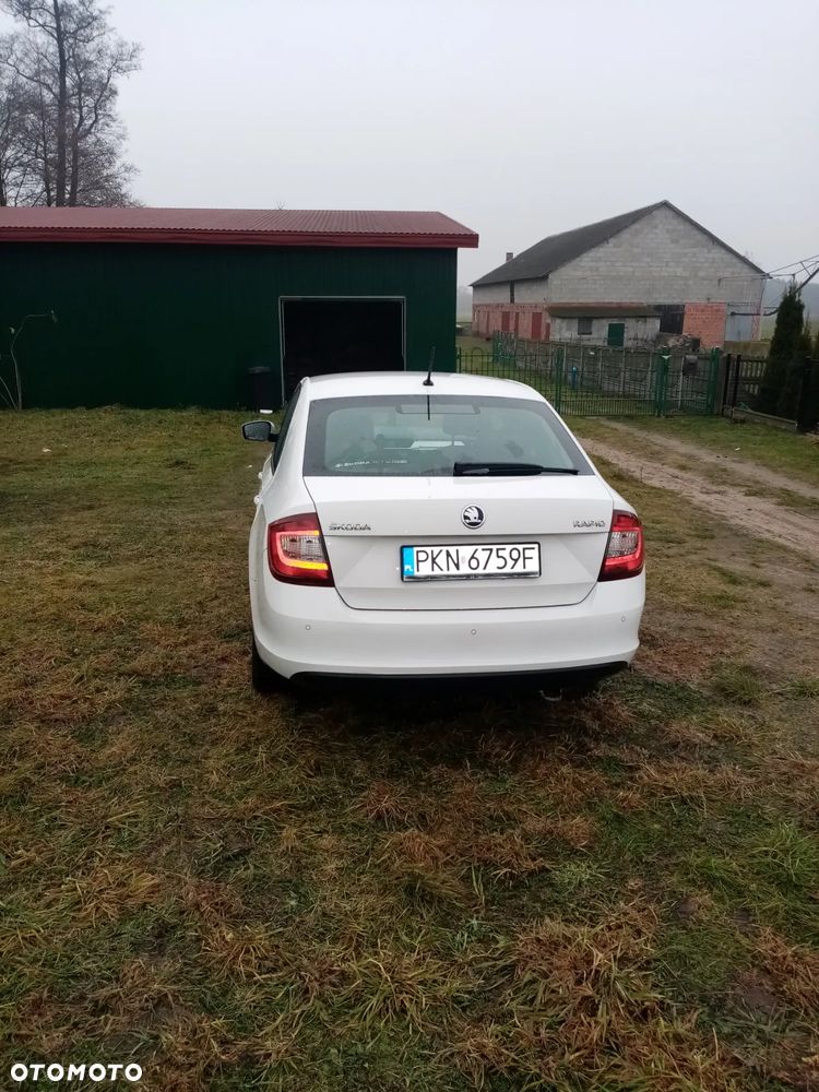 Skoda RAPID 1.6 TDI DPF Ambition - 2