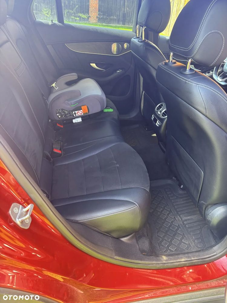 Mercedes-Benz GLC - 9