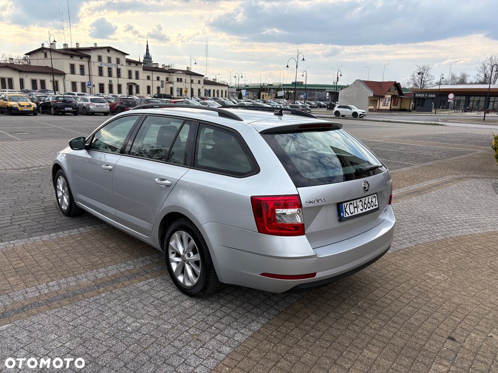 Skoda Octavia 1.5 TGI G-TEC DSG Ambition - 6