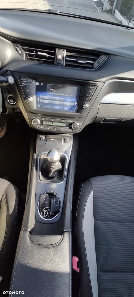 Toyota Avensis Touring Sports 1.8 Executive - 22