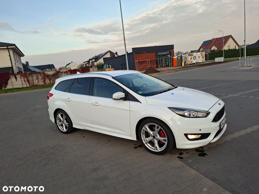 Ford Focus - 16