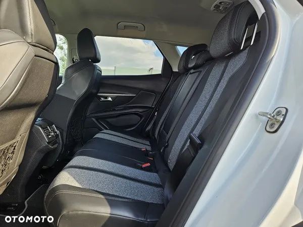 Peugeot 3008 - 10