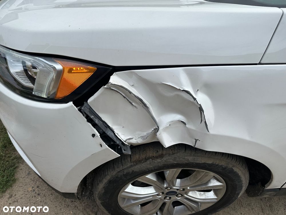 Ford Edge - 8