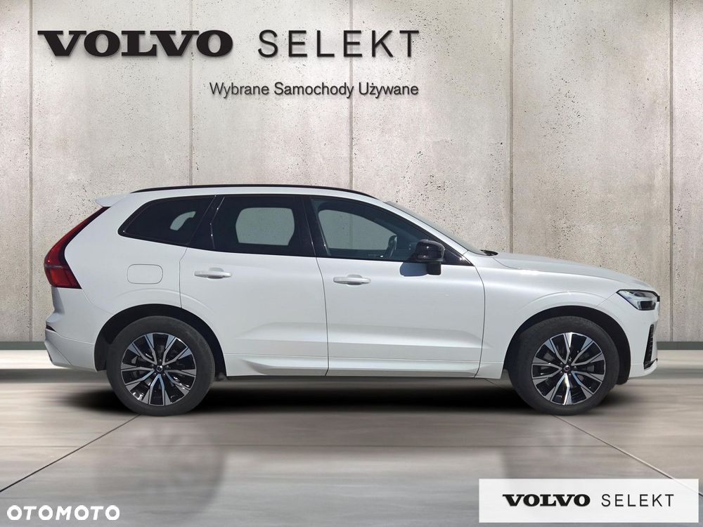 Volvo XC 60 B5 B AWD Plus Dark - 8