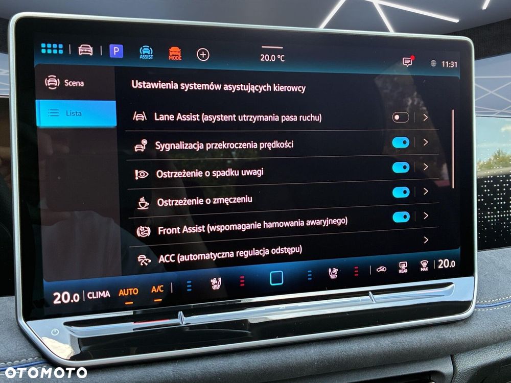 Volkswagen Tiguan - 20