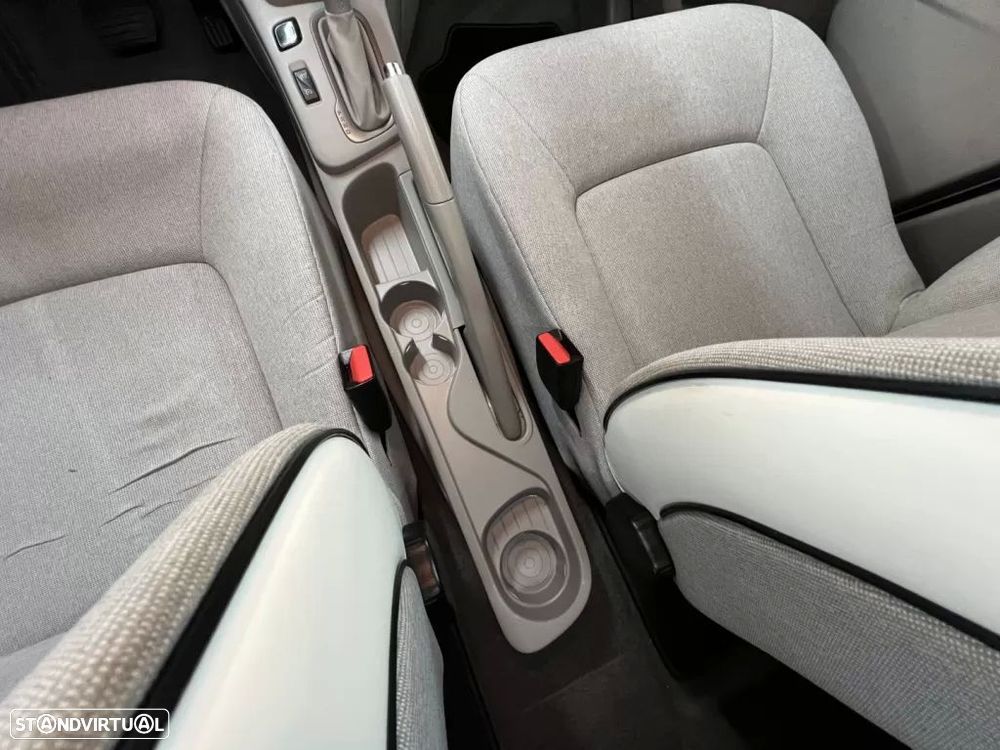 Renault Zoe (c/ Bateria) 41 kwh Intens - 3