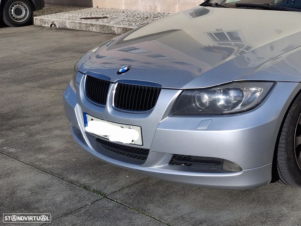 BMW 320 d Touring Exclusive - 5