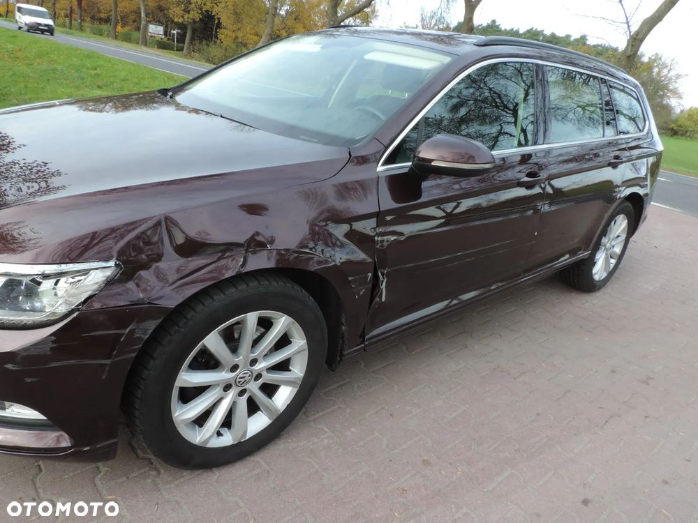 Volkswagen Passat 2.0 TDI SCR (BlueMotion Technology) Comfortline - 26