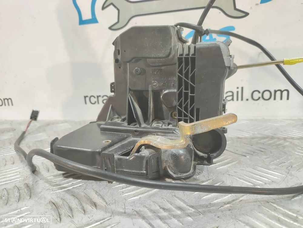 FECHO DA PORTA ESQUERDA ORIGINAL MERCEDES SLK R171 - 2