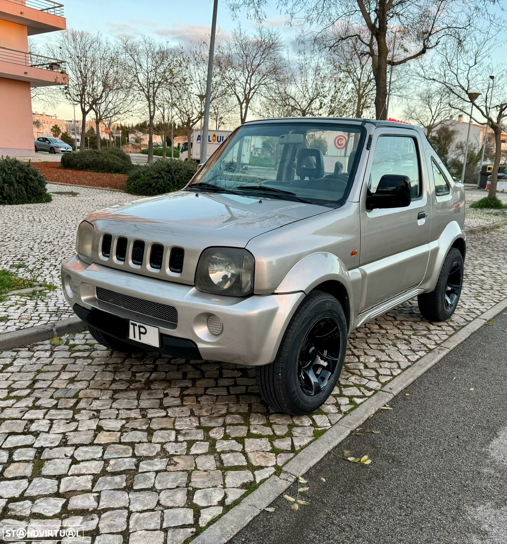 Suzuki Jimny - 14