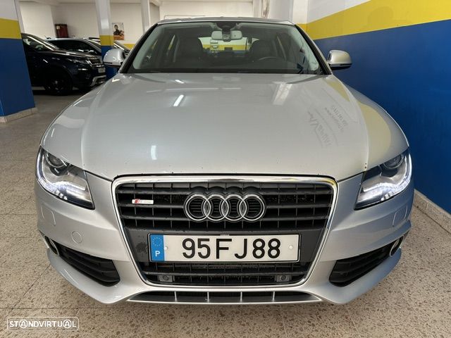 Audi A4 2.0 TDI S-line - 4