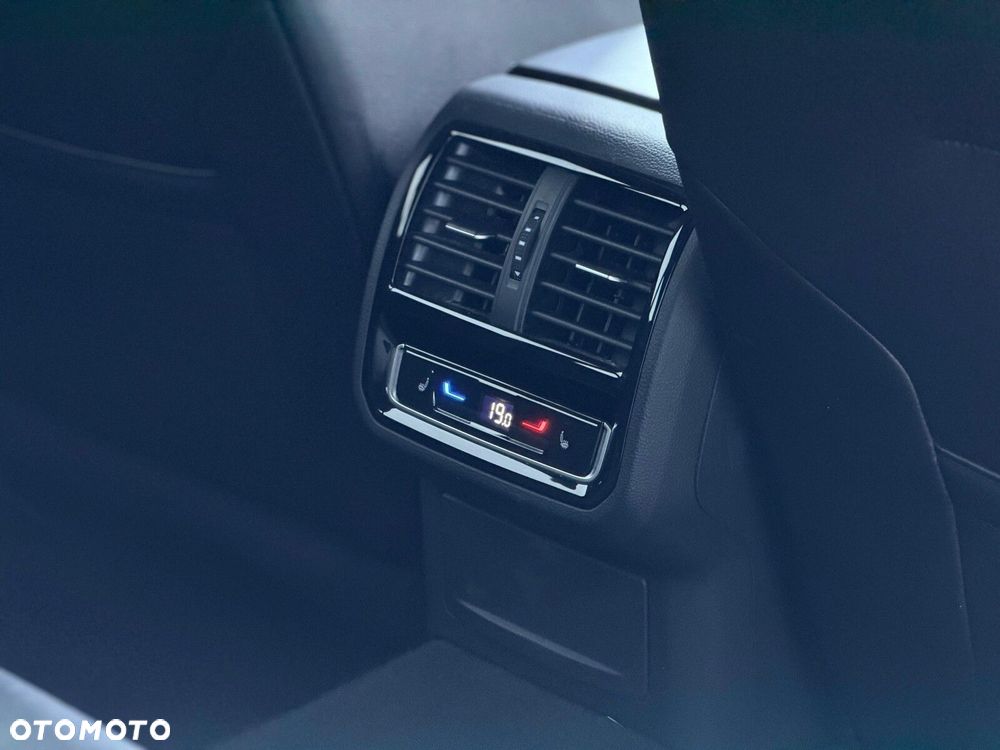 Volkswagen Arteon Shooting Brake 2.0 TDI 4Motion R-Line DSG - 23