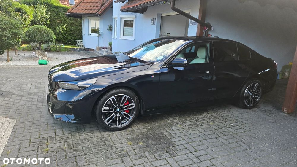 BMW Seria 5 540d xDrive - 10