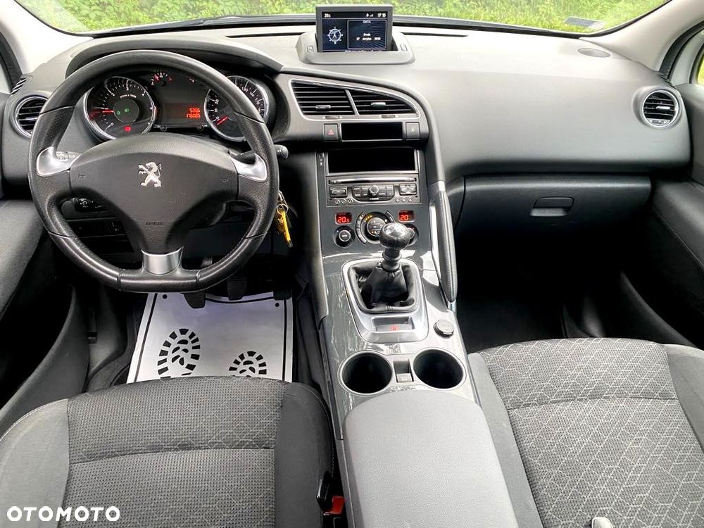 Peugeot 3008 1.6 BlueHDi Style S&S - 21