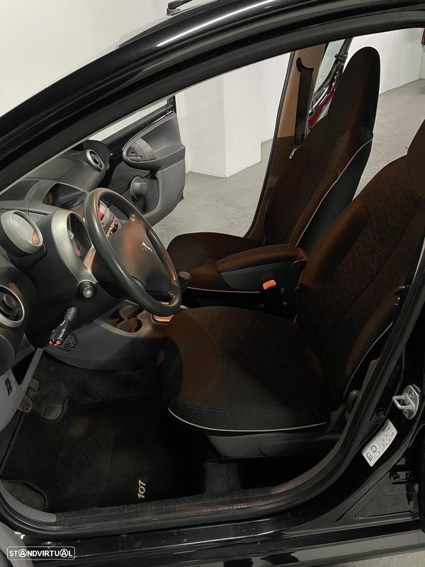 Peugeot 107 1.0 Trendy - 15
