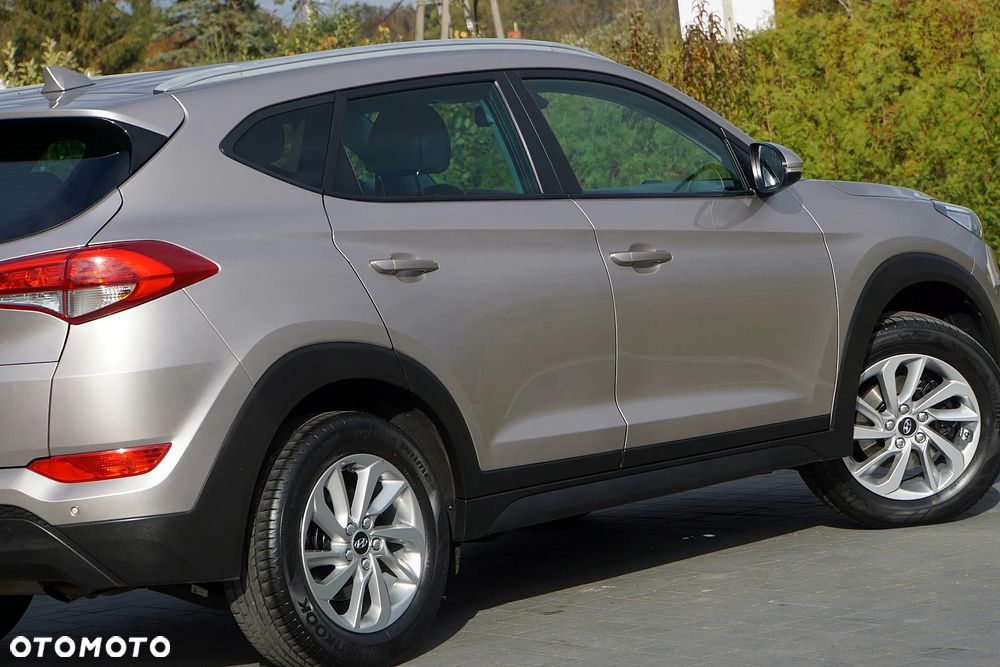Hyundai Tucson blue 1.6 GDi 2WD Passion - 18
