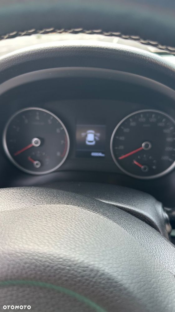 Kia Stonic 1.4 L - 19