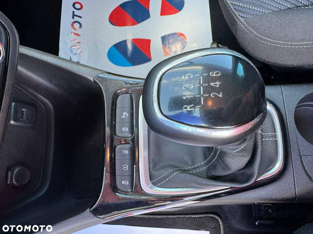 Opel Crossland X - 23